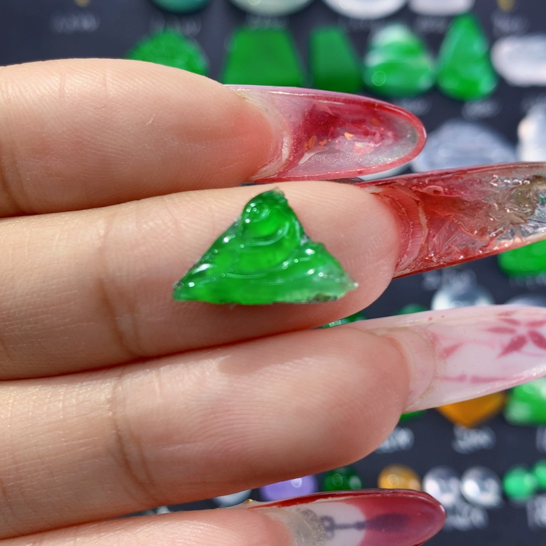 翡翠颈饰未镶嵌纯天然缅甸翡翠A货