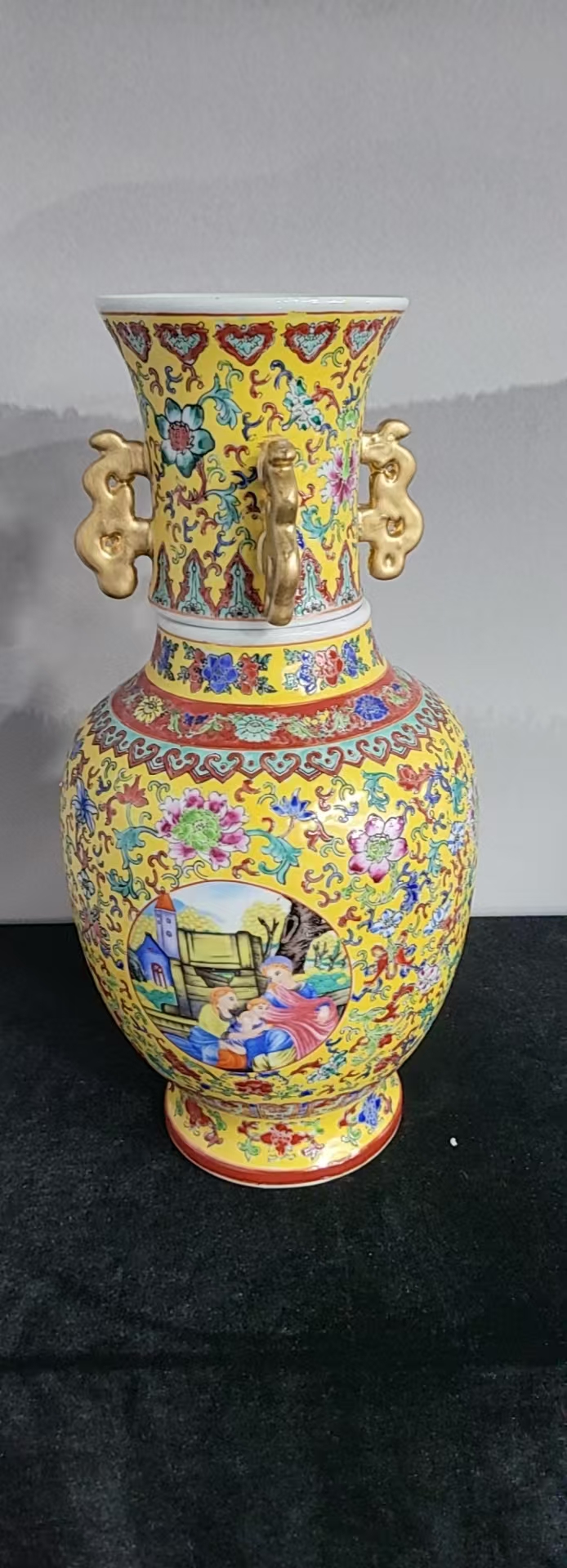 QC44  现代陶瓷艺术品高端瓷器赏盘赏器