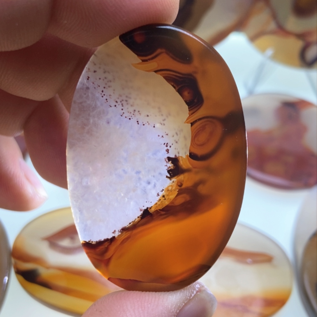 【闪购商品】玛瑙/玉髓颈饰未镶嵌