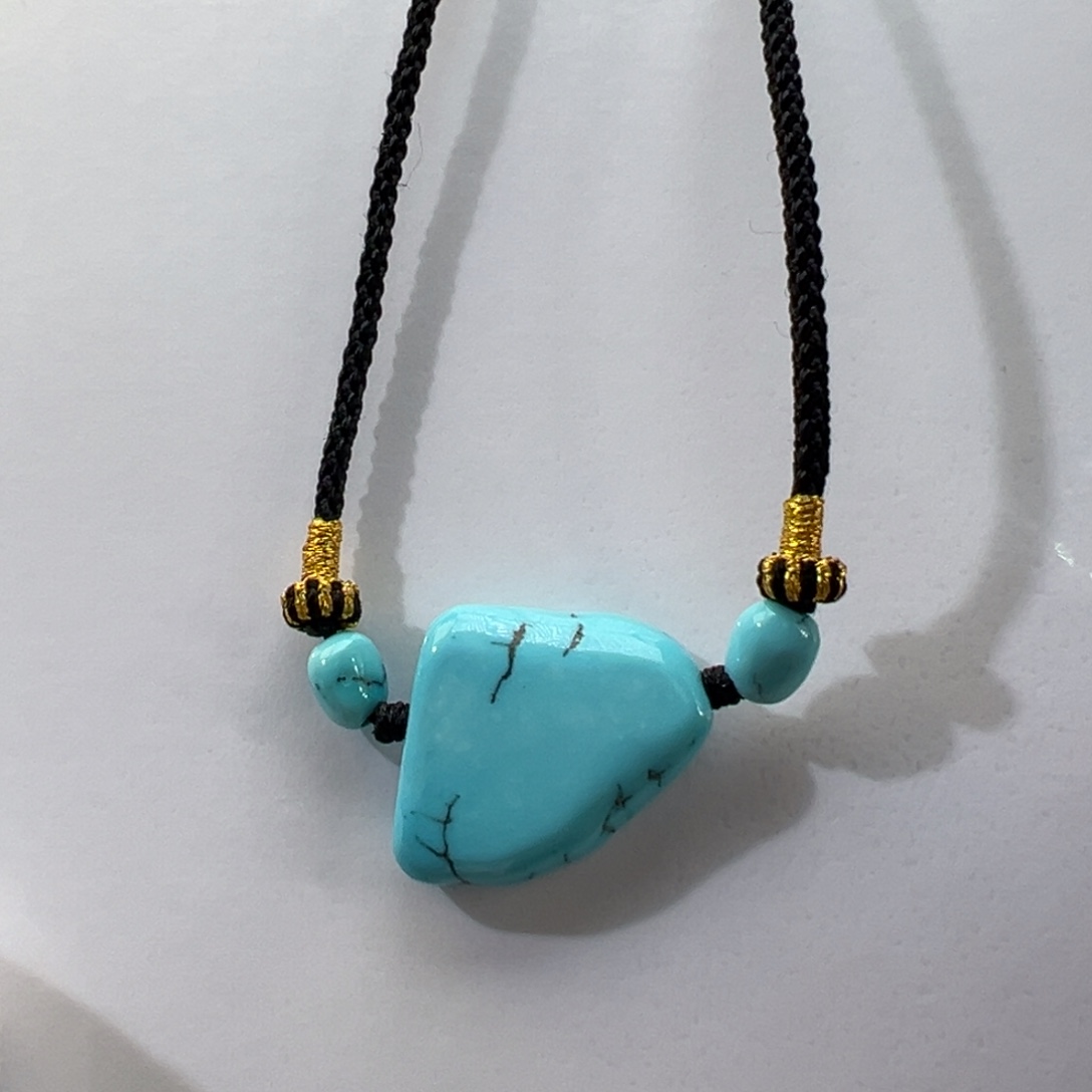 绿松石未镶嵌挂件