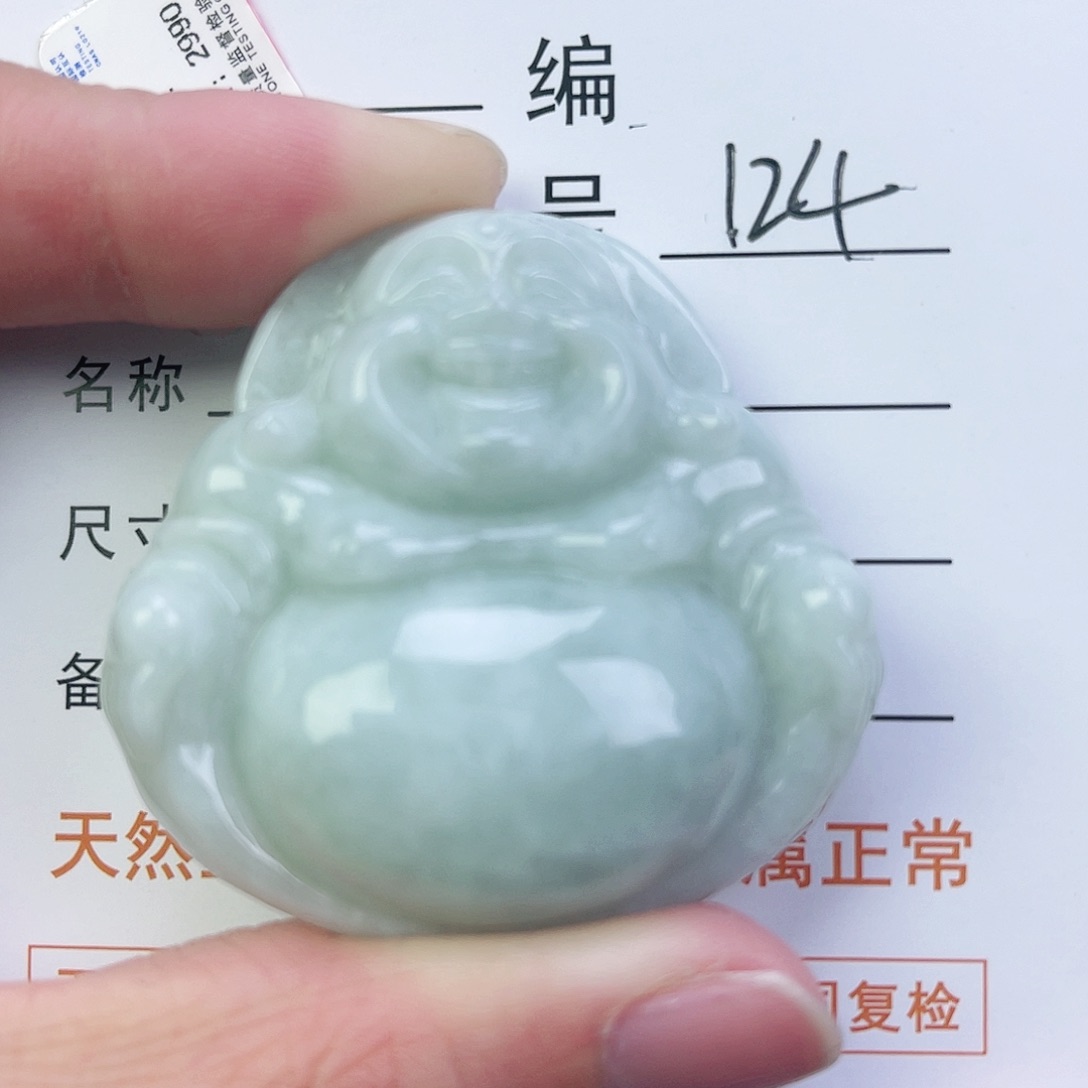 翡翠颈饰未镶嵌佛公