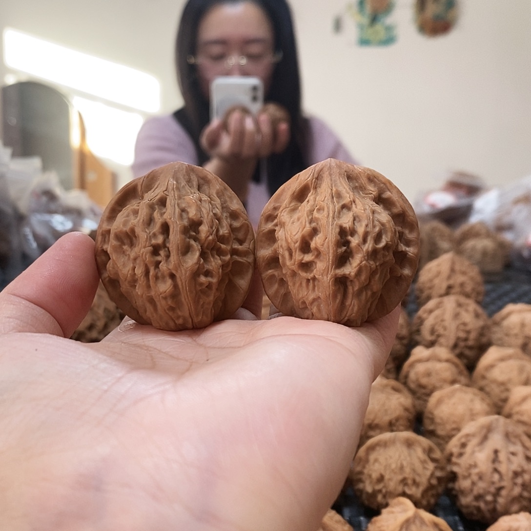 文玩核桃吊坠血蟾41