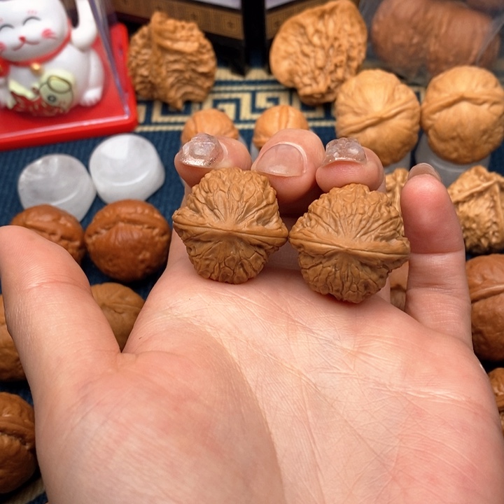 文玩核桃把件麻核桃