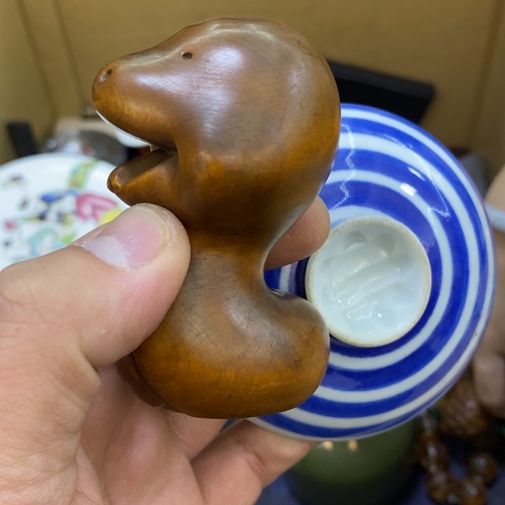 瓷片哦哦哦哦哦哦