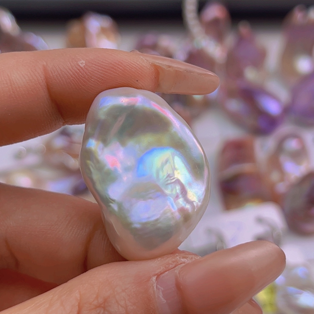 淡水珍珠吊坠(赠链)未镶嵌十***鱼