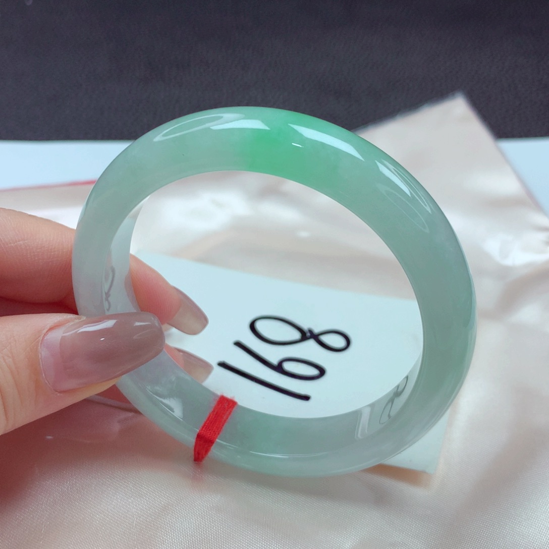 翡翠手镯未镶嵌手镯57