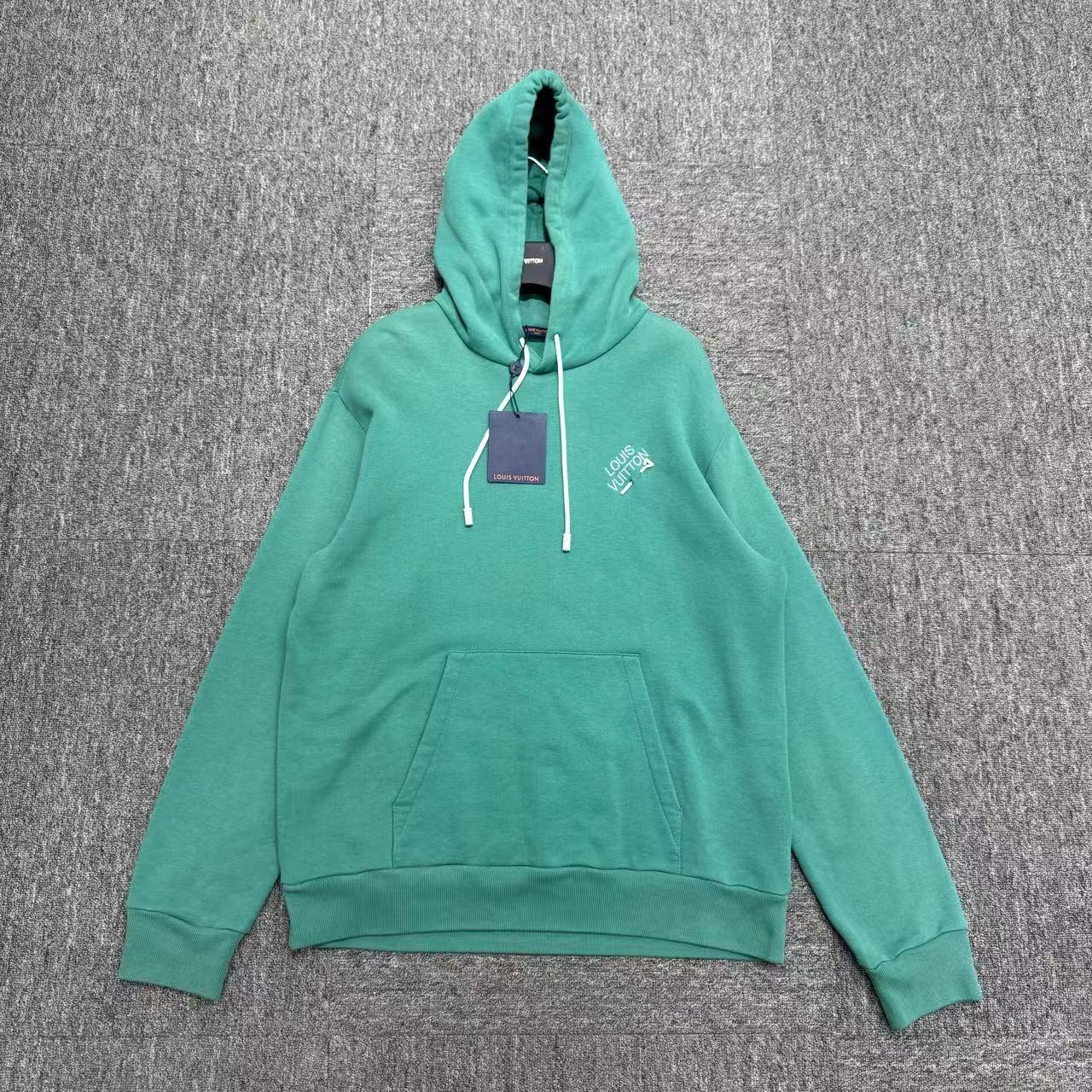 99新 LouisVuitton/路易威登  别针刺绣连帽卫衣/L码/编码13039 