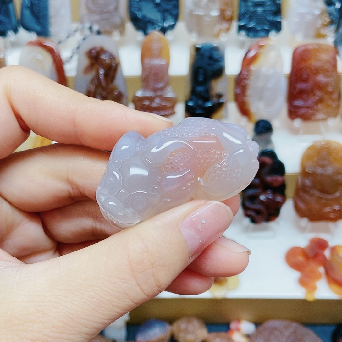 玛瑙/玉髓颈饰未镶嵌?****?