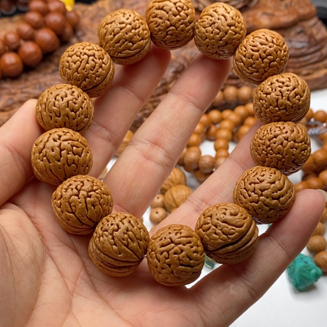 吊坠猴头核桃超****?