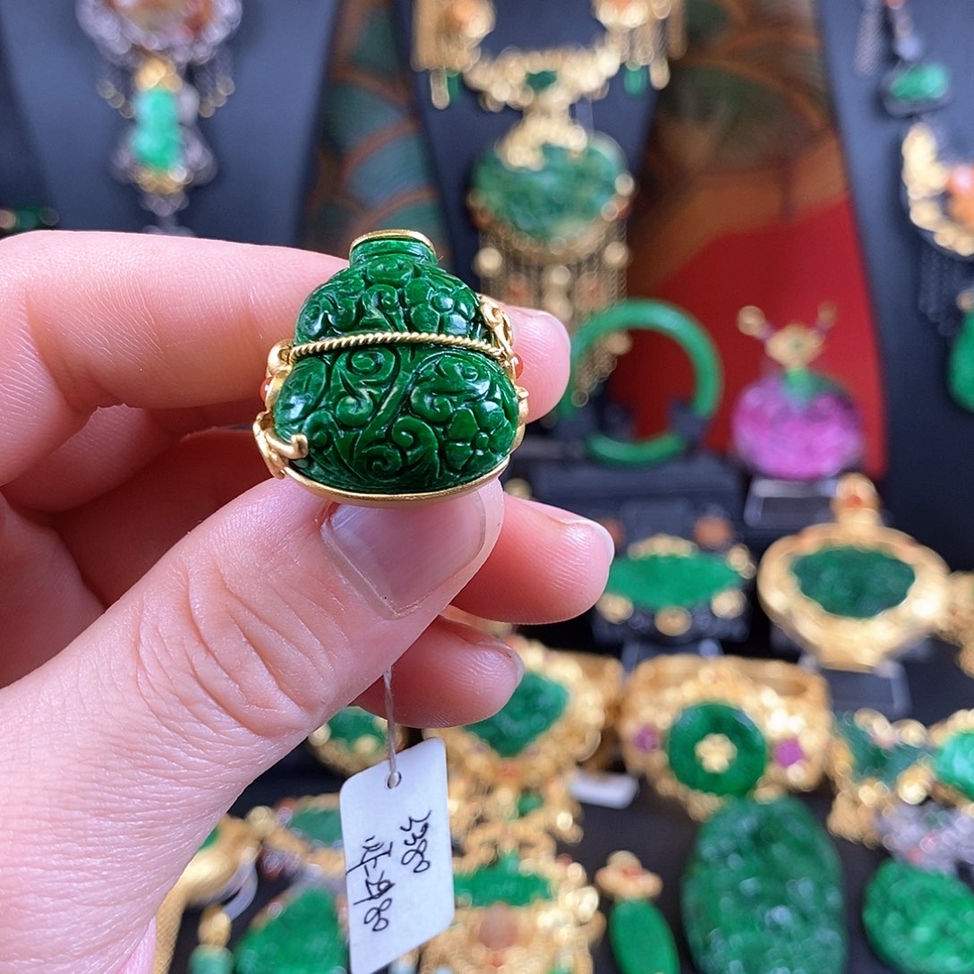 翡翠银S925镶嵌吊坠(赠链)戒指