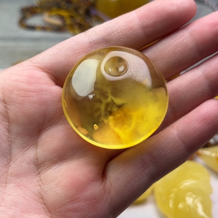 琥珀颈饰未镶嵌琥珀蜜蜡