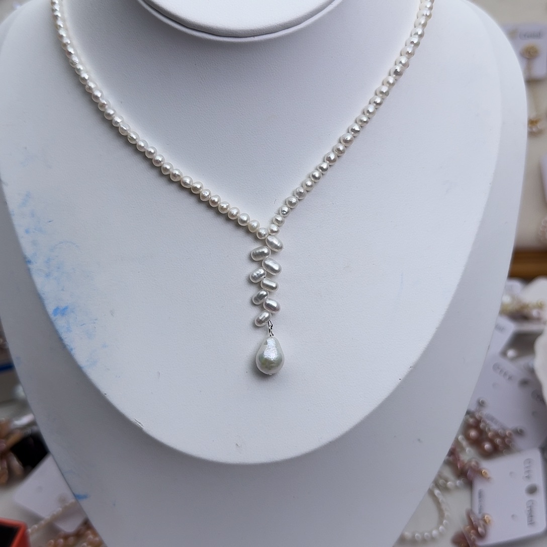 未镶嵌淡水珍珠颈饰