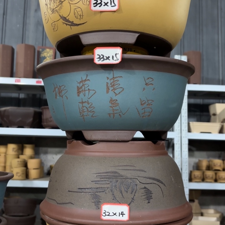 花盆紫砂100-4。         