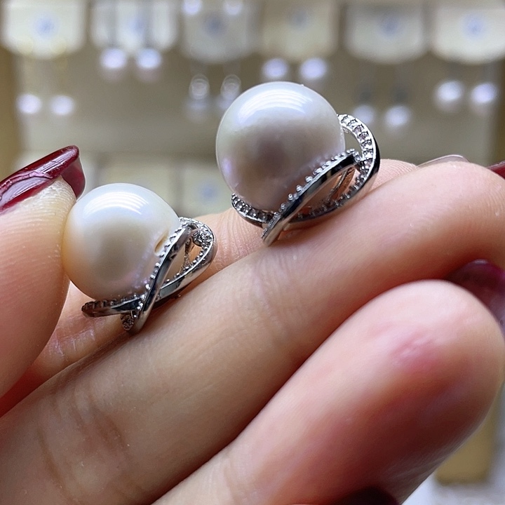 淡水珍珠耳饰银S925镶嵌