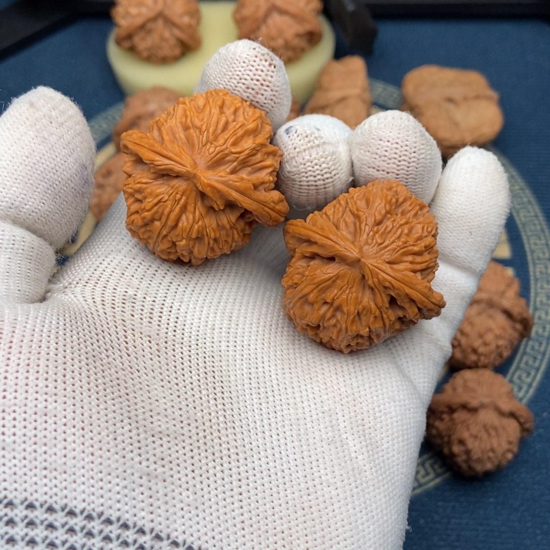 吊坠文玩核桃白狮子