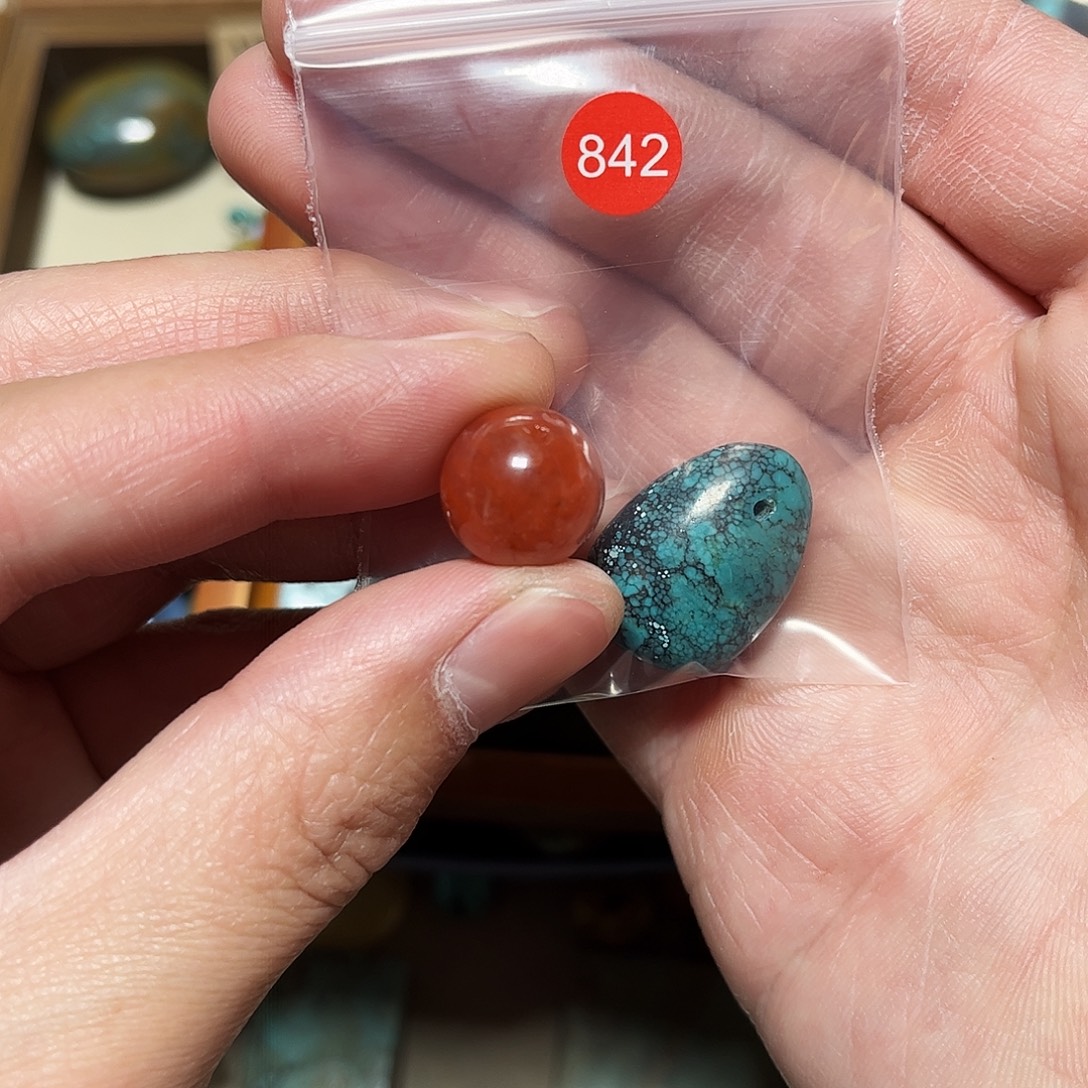 敏***南红玛瑙未镶嵌珠宝奇石