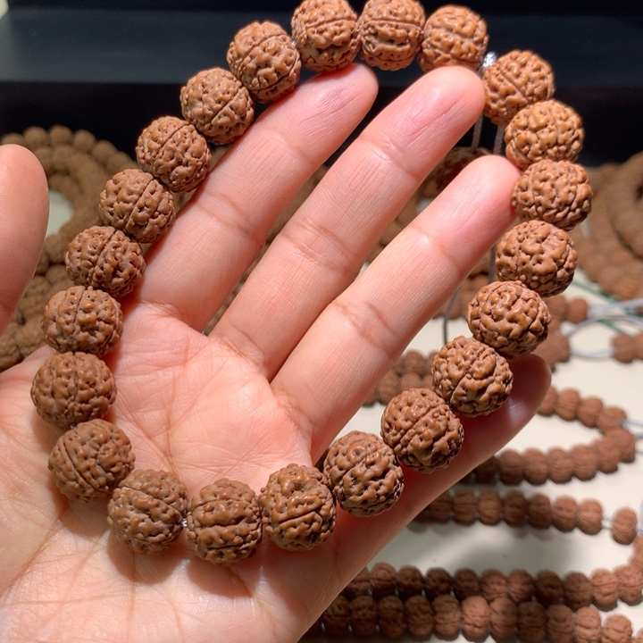 金刚菩提吊坠跳跳龙手串14.8