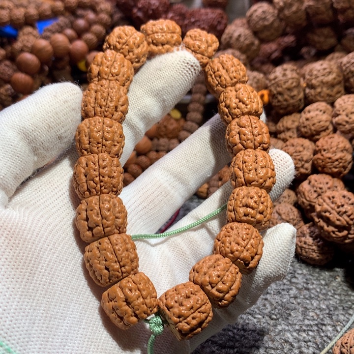 手串金刚菩提碧根果小金刚