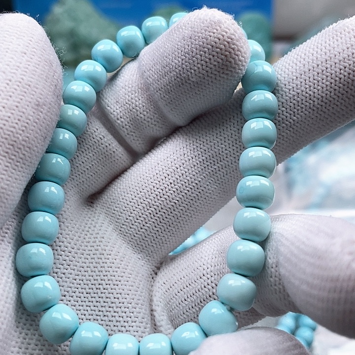 绿松石颈饰未镶嵌