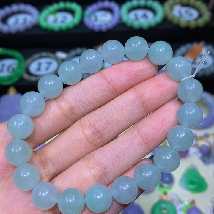 翡翠未镶嵌颈饰翡翠10