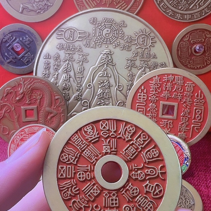 现代工艺品精品山花钱护您万周全