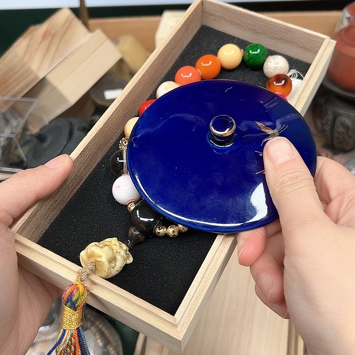 工艺品陶瓷多样性发一个