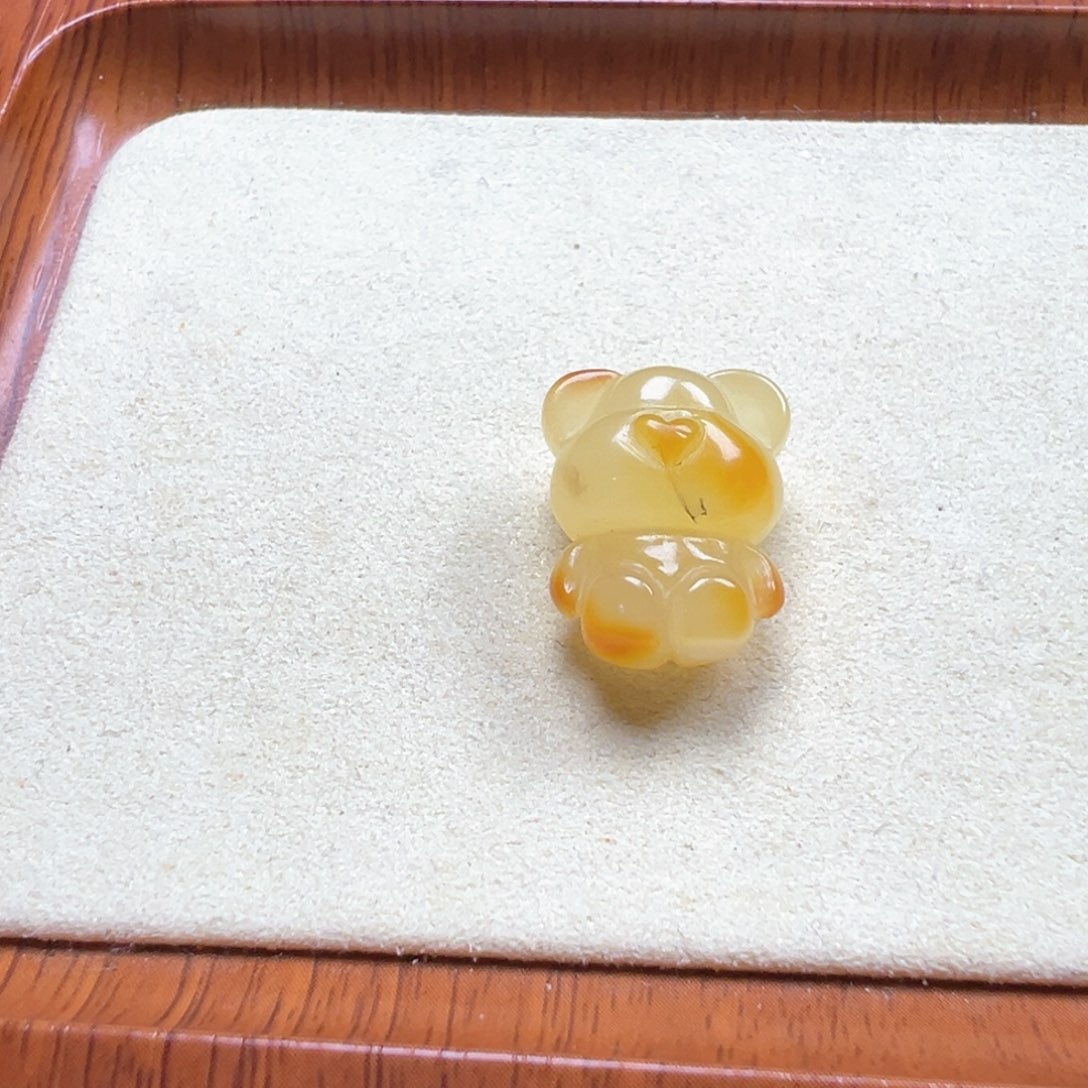 琥珀吊坠(不含链)未镶嵌我***女