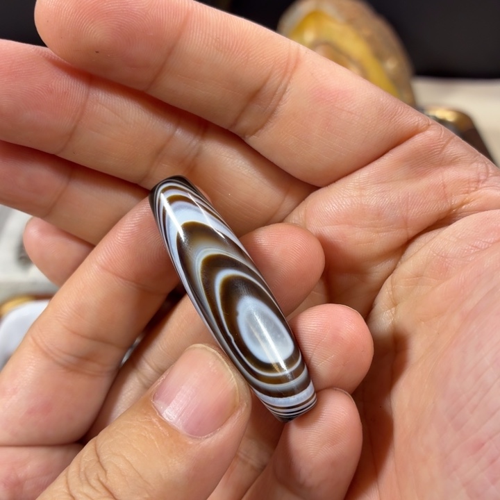 小***通玛瑙/玉髓未镶嵌颈饰