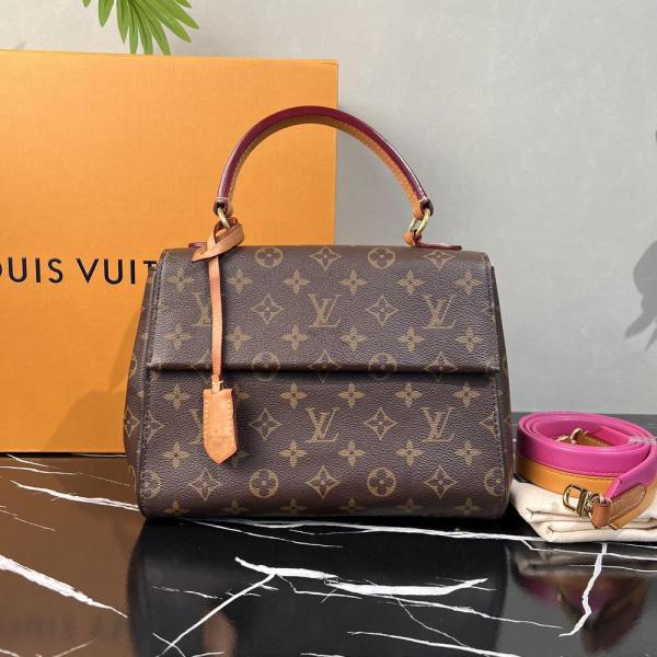 95新/路易威登/包包/250130IQ0022/C8353139253