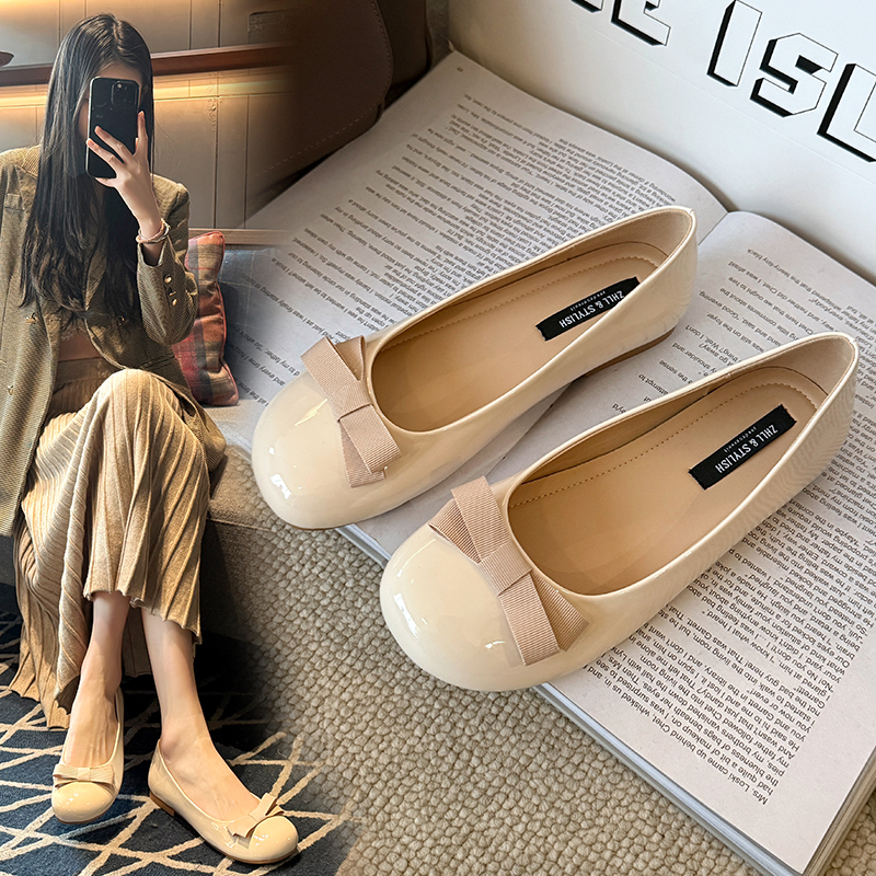 黑/红/杏三色平底单鞋女圆头甜美鞋玛丽珍女鞋宽胖脚大码浅口百搭