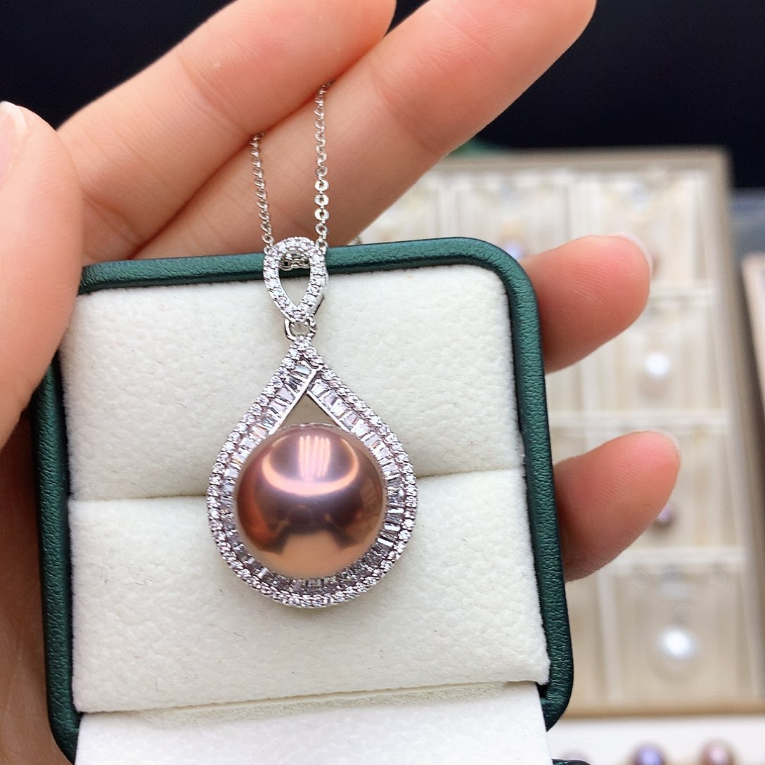 淡水珍珠颈饰合金