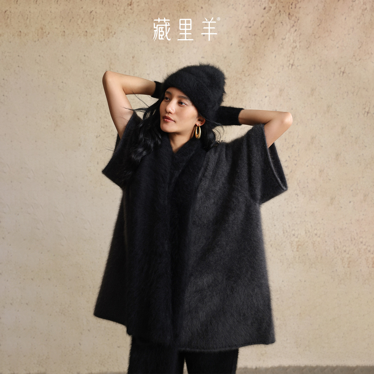 藏里羊【北美小动物毛毛】“苏黎少女”设计款松弛慵懒短袖上衣M1801