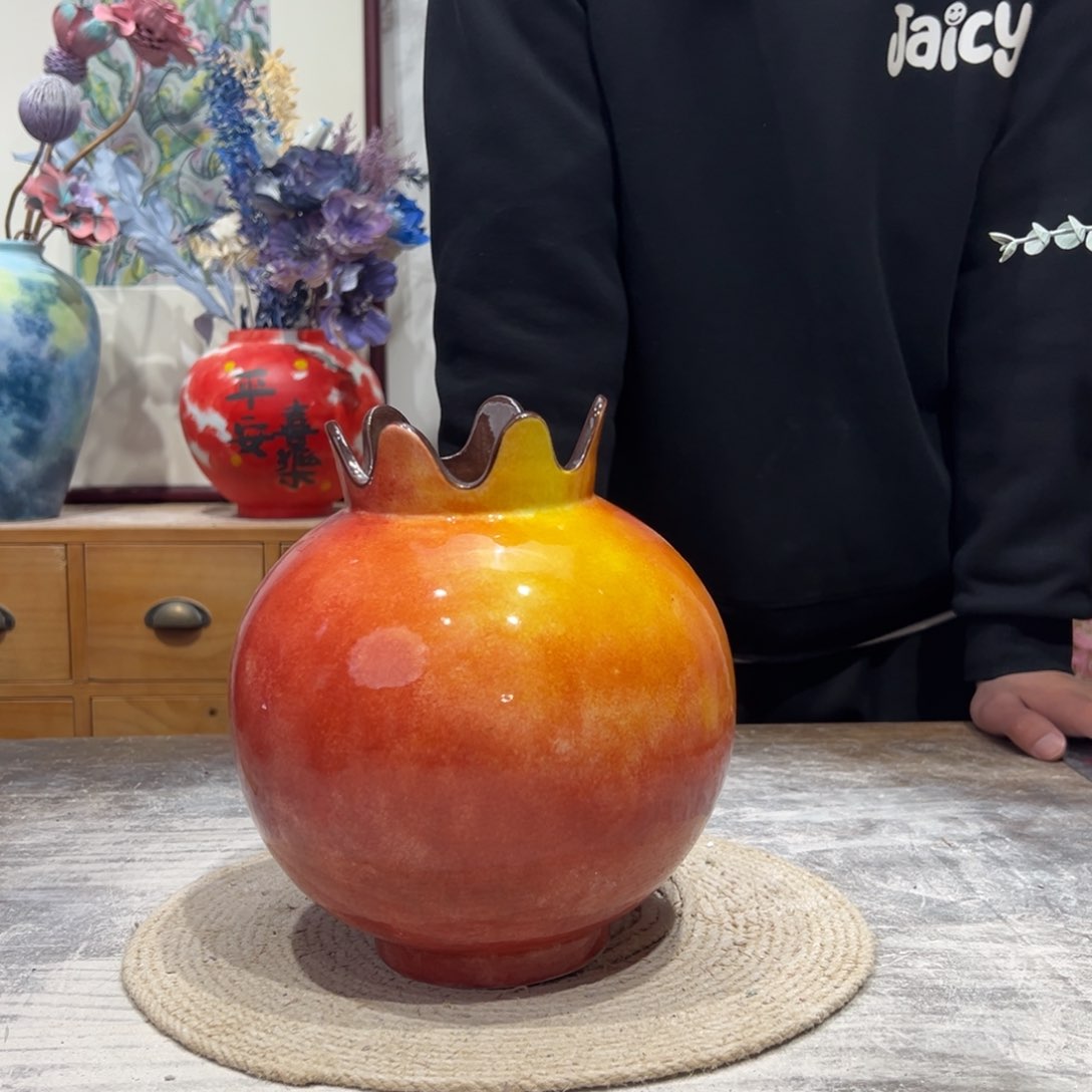 摆件陶瓷花瓶高23口8