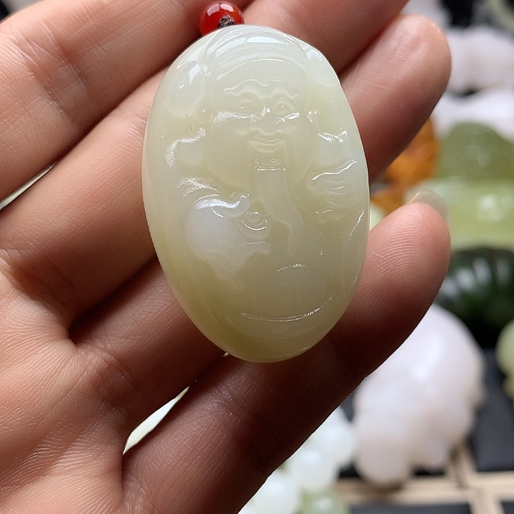 和田玉（青白玉）未镶嵌颈饰