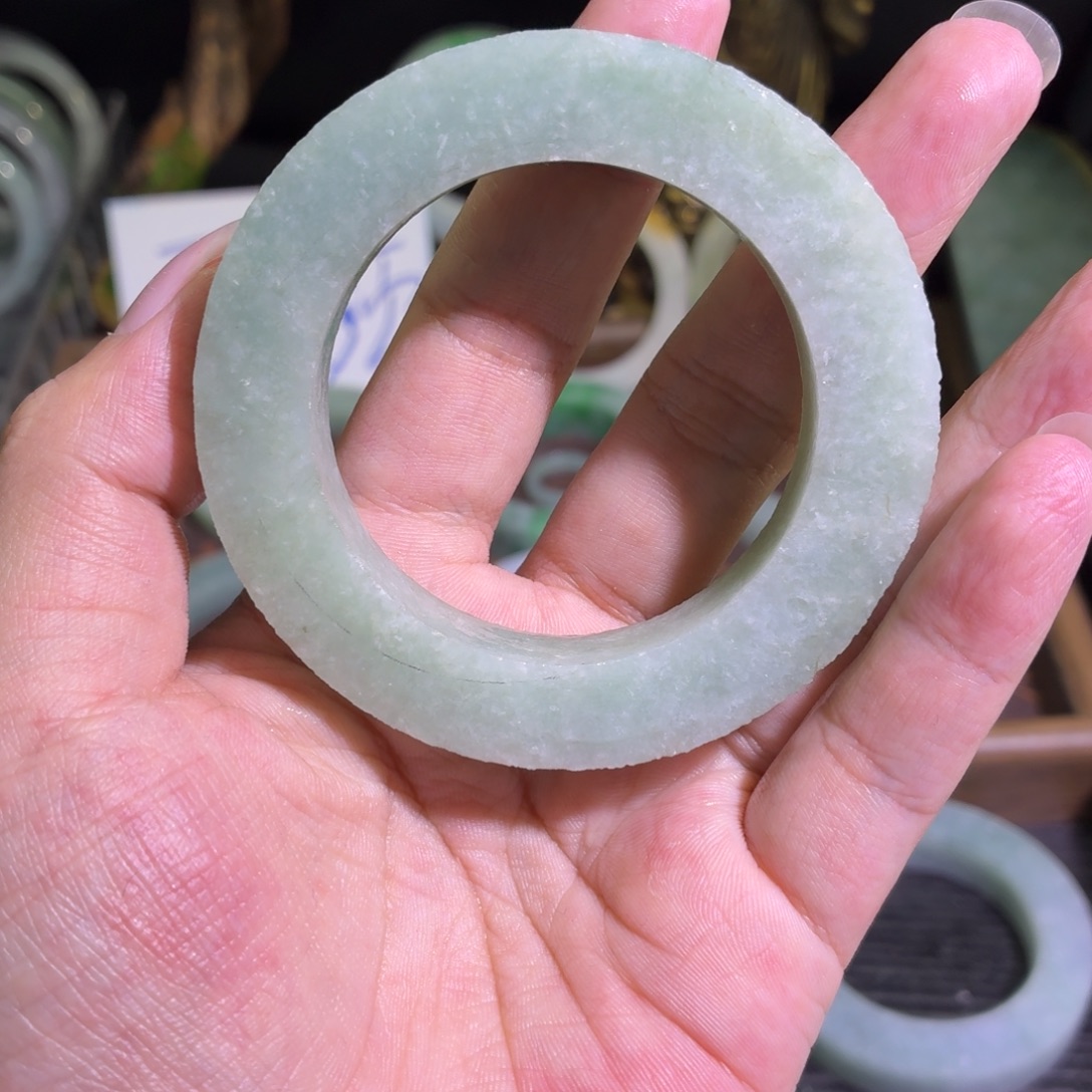 定制翡翠未镶嵌缅甸翡翠A货手镯毛胚定制