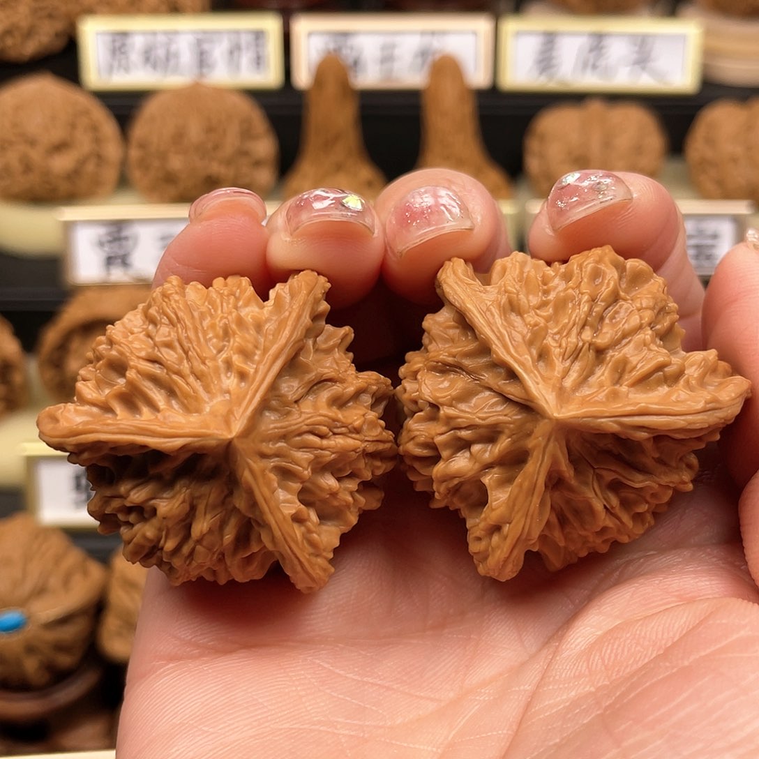 【闪购商品】文玩核桃吊坠核桃