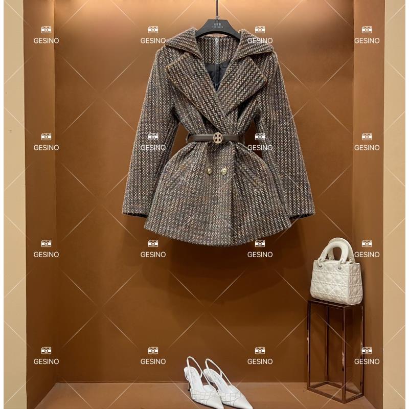 【丽】秋冬气质小香风时尚设计师中长款外套 QD-2025381