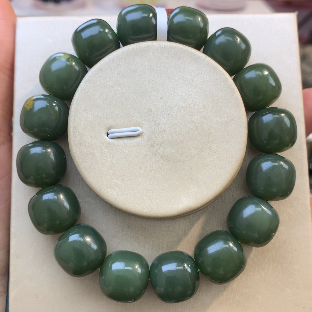 和田玉未镶嵌手链