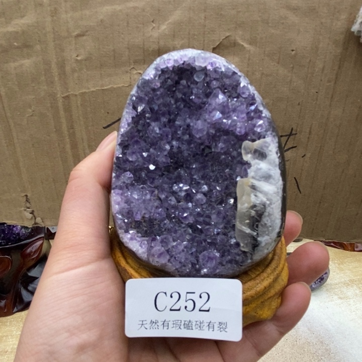 紫晶大型摆件（非配饰）未镶嵌
