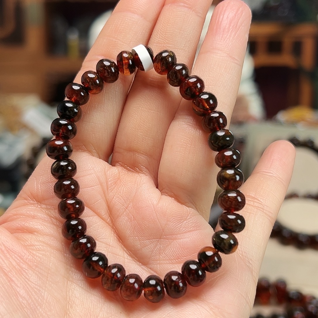 琥珀未镶嵌裸石抚顺琥珀七10207