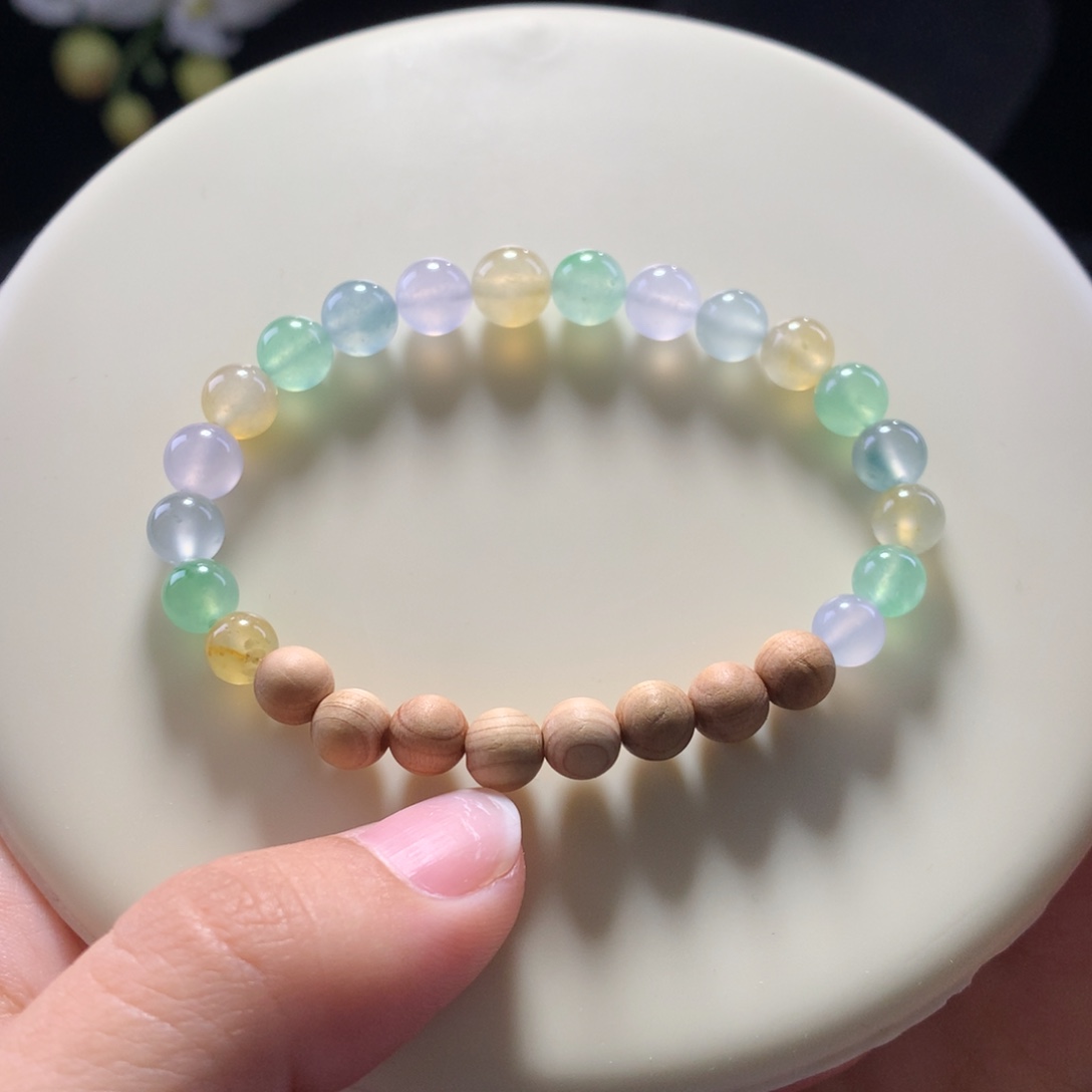 翡翠未镶嵌手串爱丽丝花园