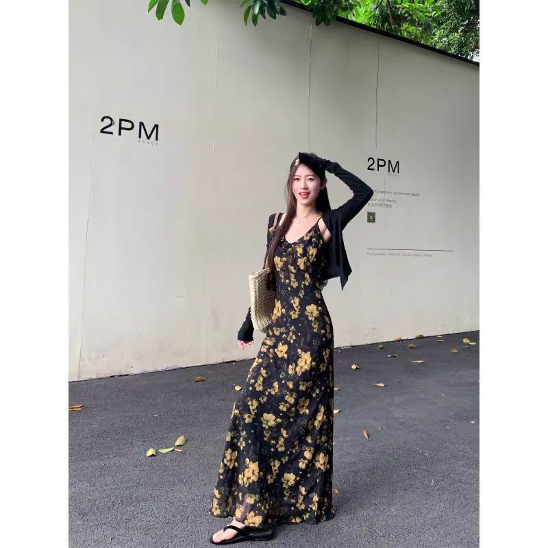 （80-200斤）夏新款个性设计感气质浪漫温柔韩版显瘦吊带连衣裙1887