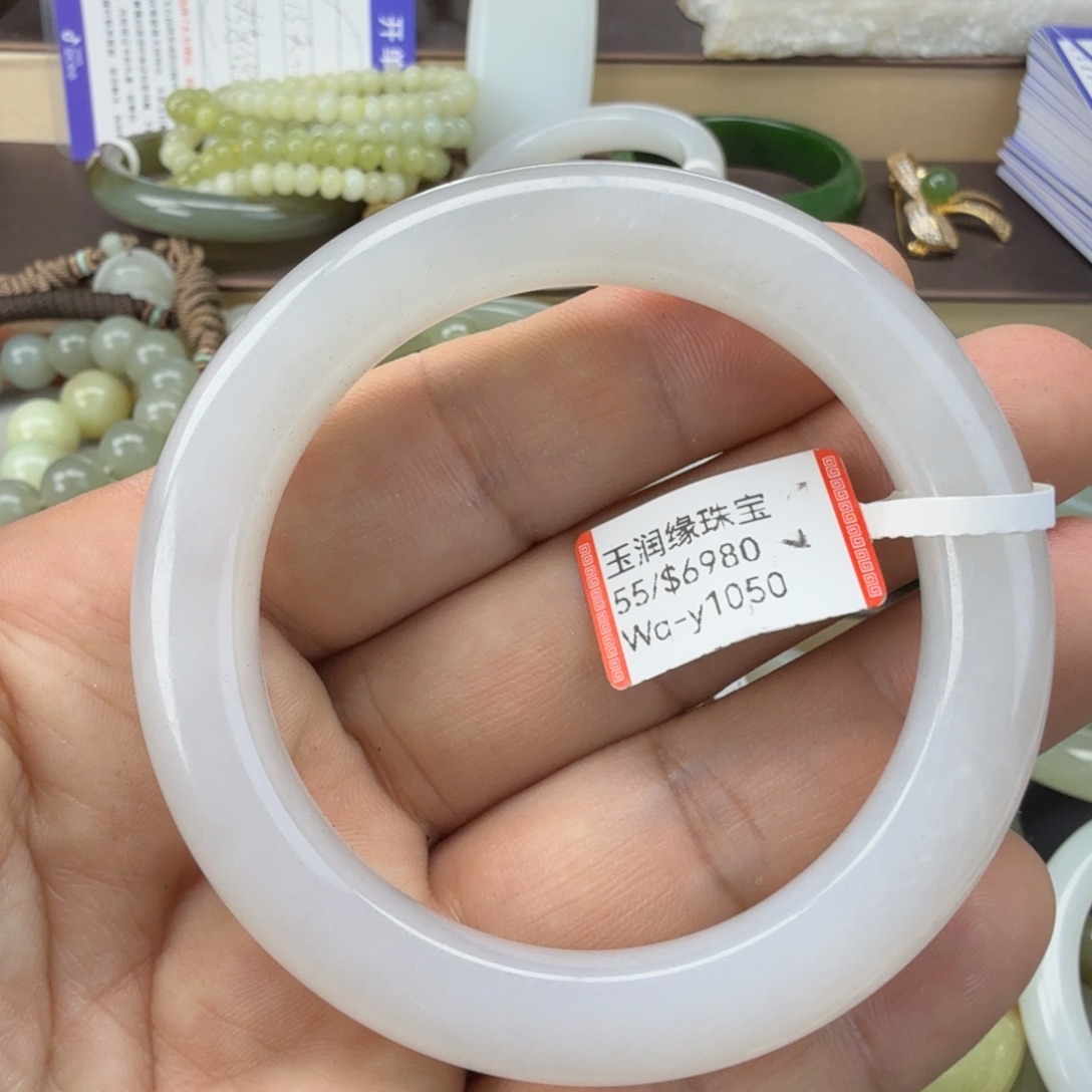 和田玉（糖玉）未镶嵌手镯