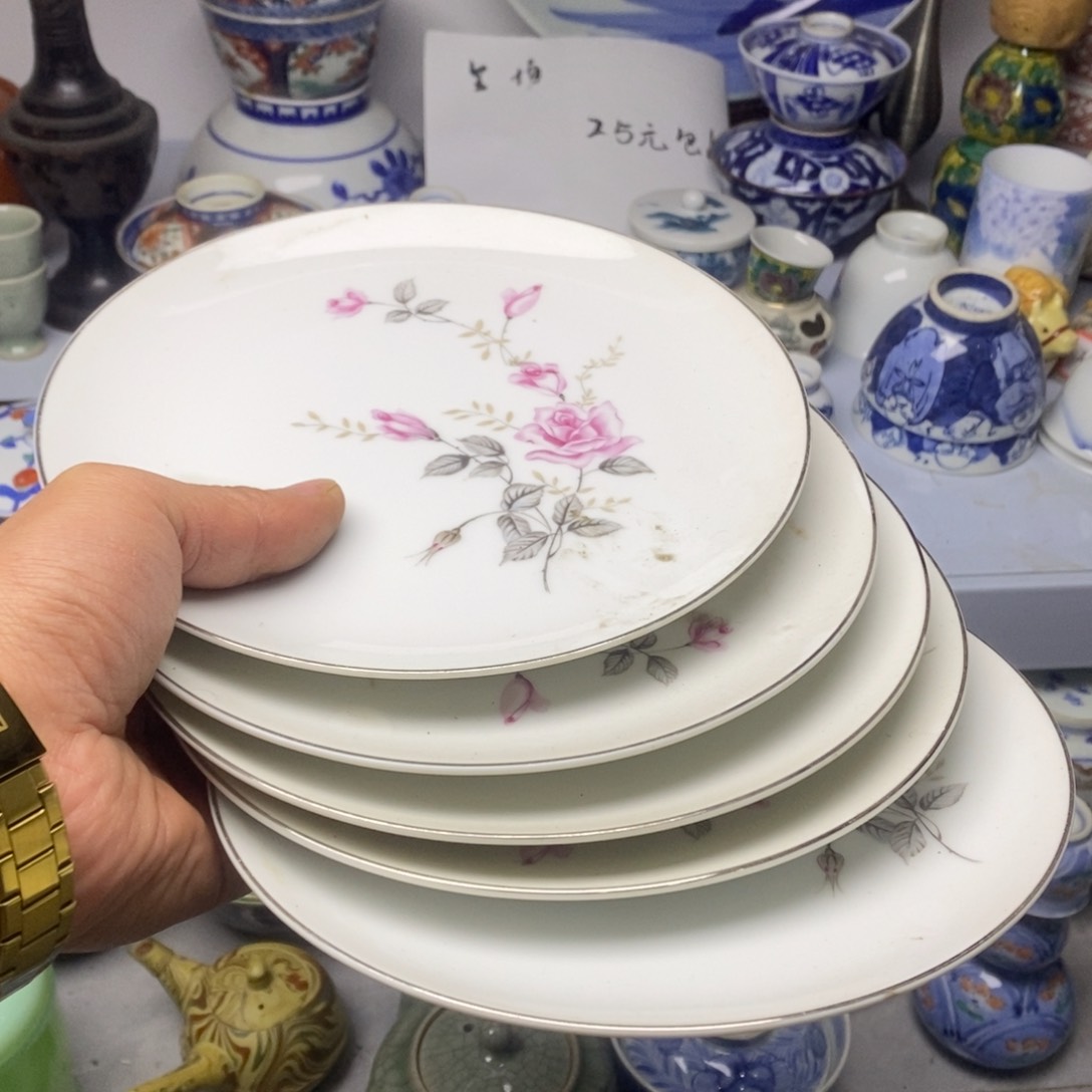 瓷片我要的东西很多呢哈哈你