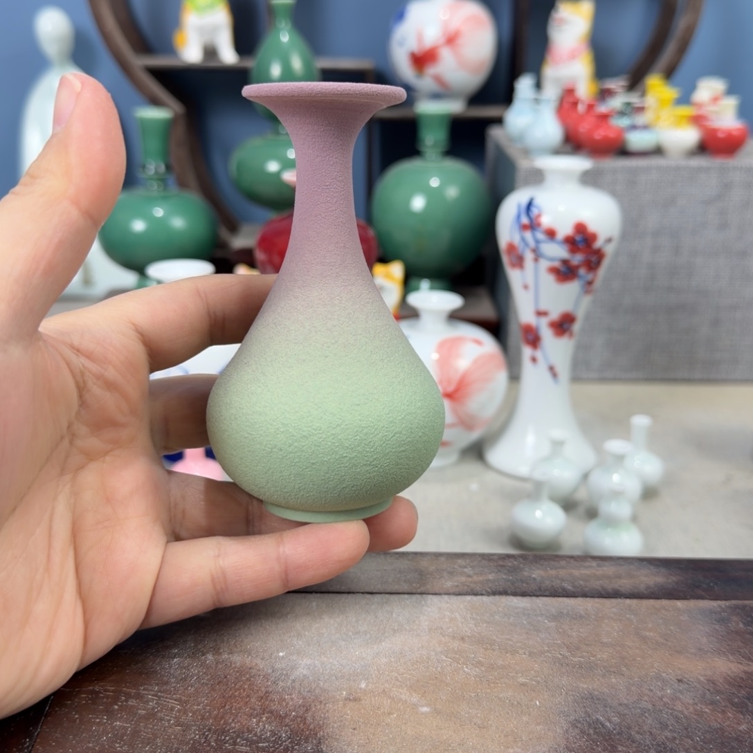 陶瓷手工小花器摆件