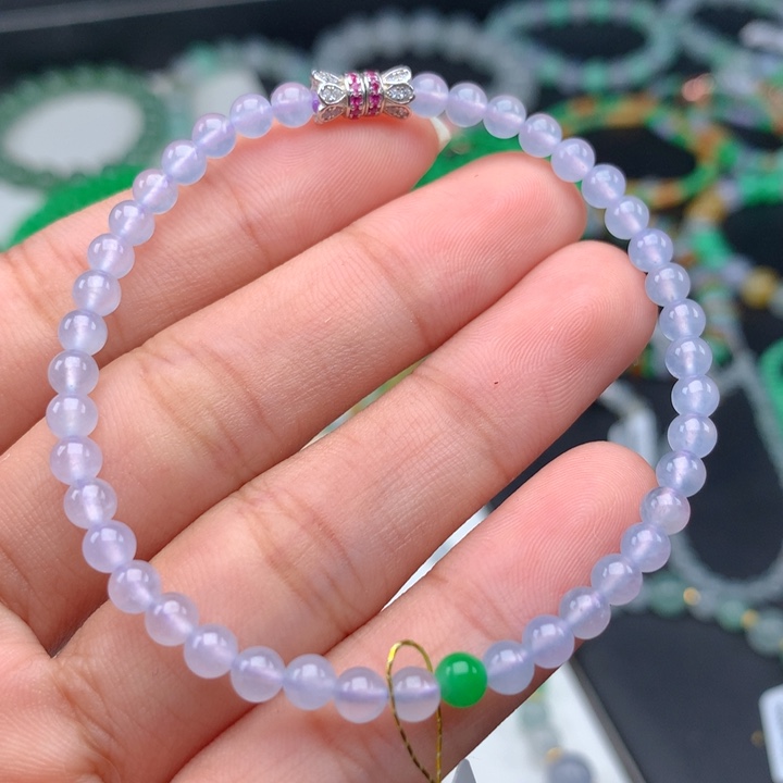 翡翠手镯未镶嵌卡