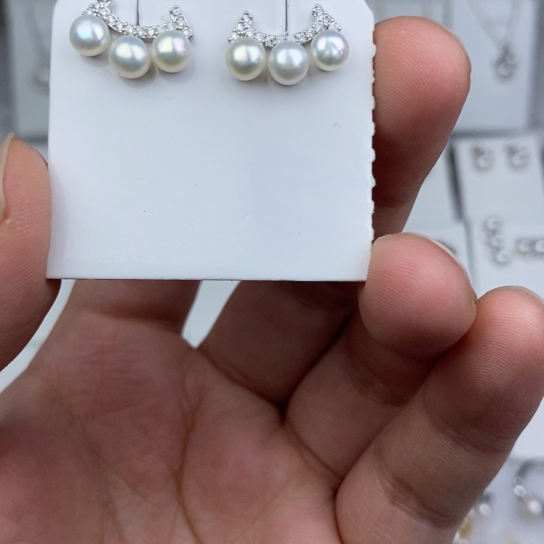 耳饰淡水珍珠未镶嵌