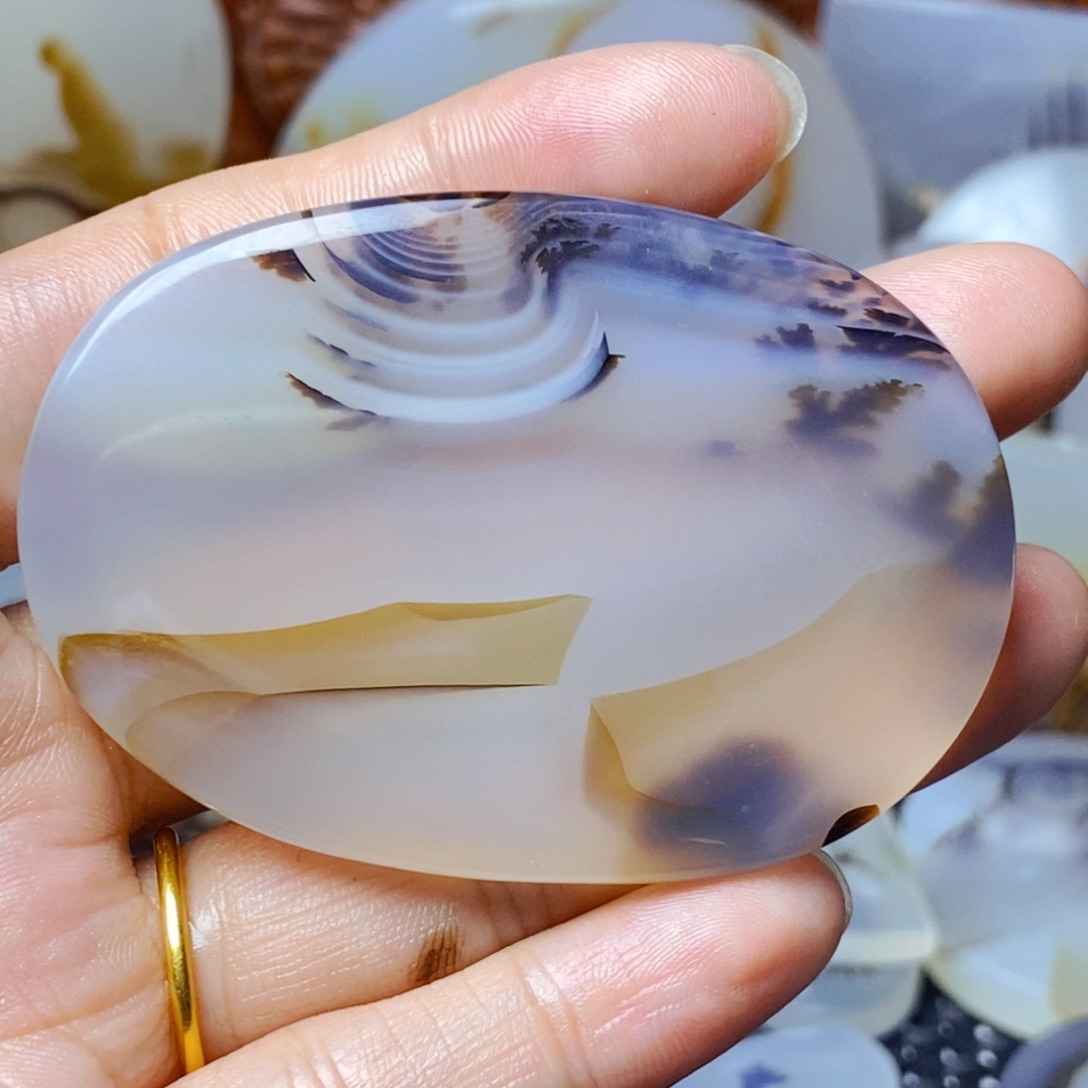 玛瑙/玉髓未镶嵌珠宝半成品