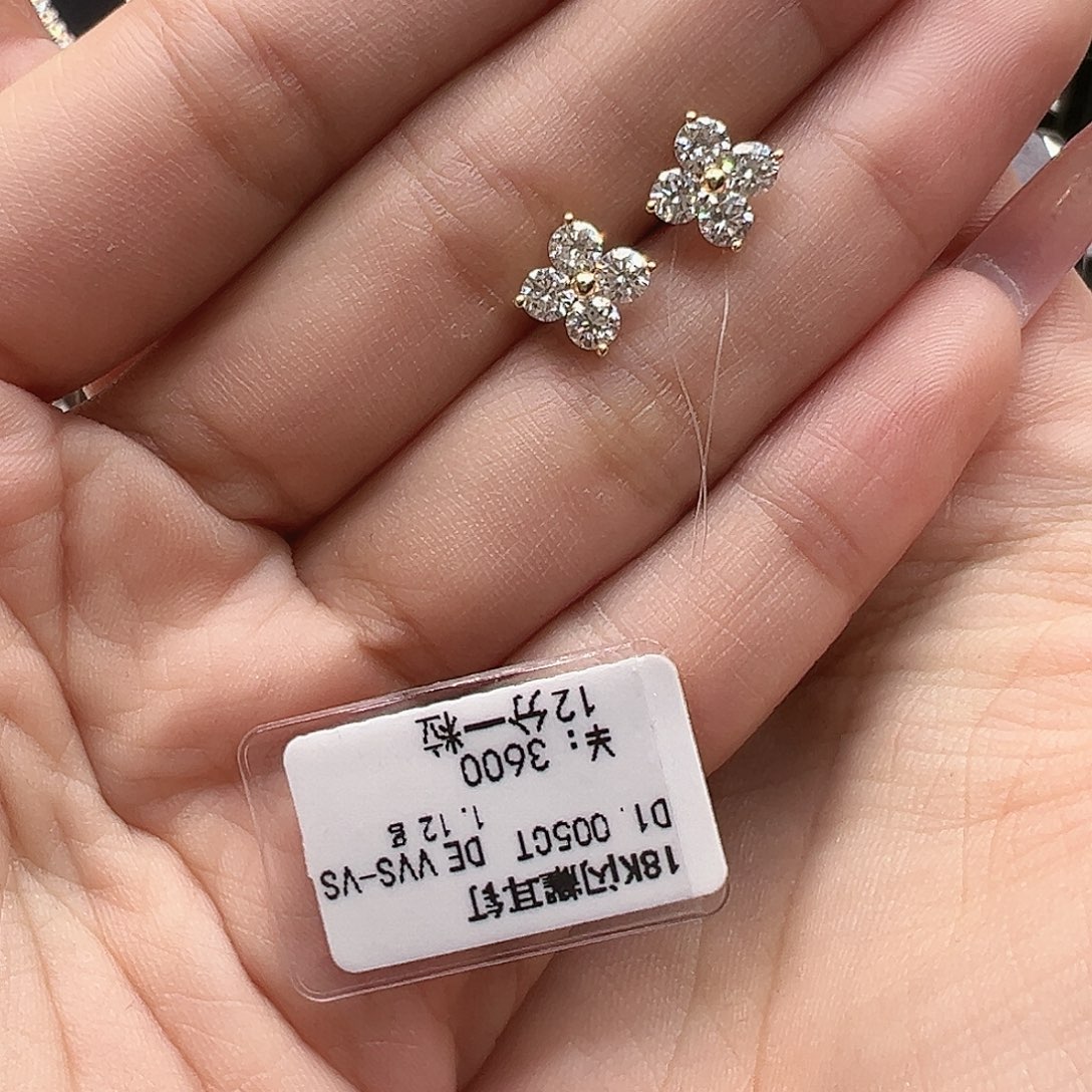 实验室培育钻石耳钉18K金镶嵌1.005ct K黄闪耀耳钉