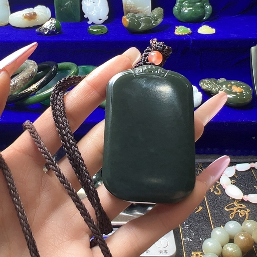 和田玉（糖玉）未镶嵌手链